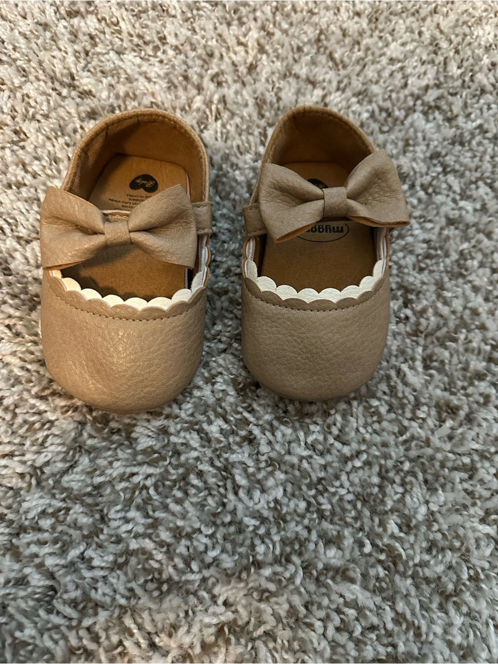 Baby Bow Mary Jane Shoes in Tan — Soft Leatherette Walker Shoes